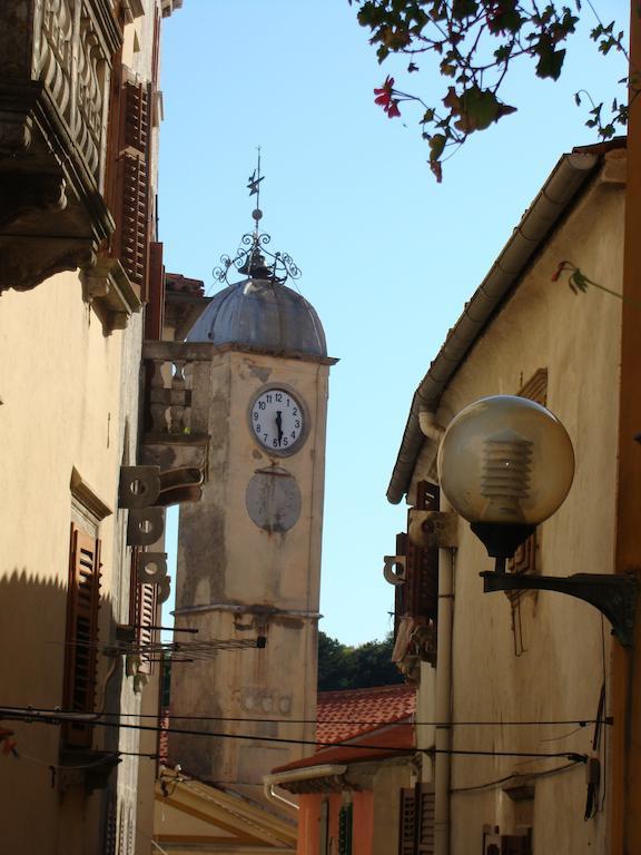 Guesthouse Boris Labin  Rum bild