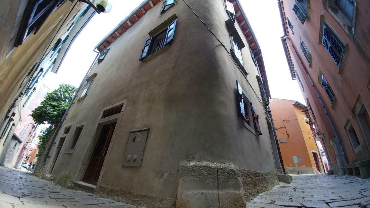 Guesthouse Boris Labin  Exteriör bild